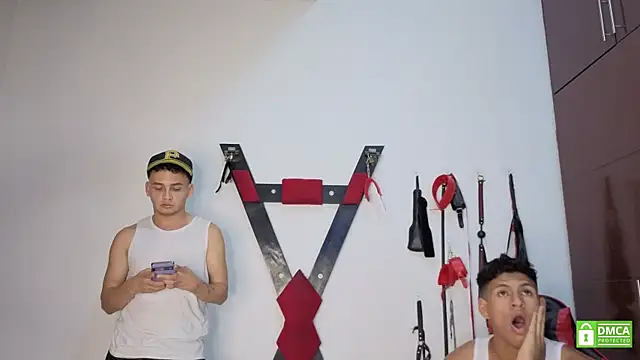 Nicolas AthleticBoy online show from 06/25/26, 07:51