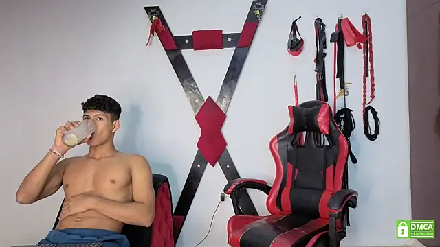 Nicolas AthleticBoy online show from 07/01/26, 10:53