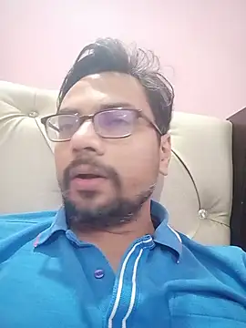Snapshot of rajkink00 chatting on 06/08/26, 03:23 rajkink00 online show from 06/08/26, 03:23