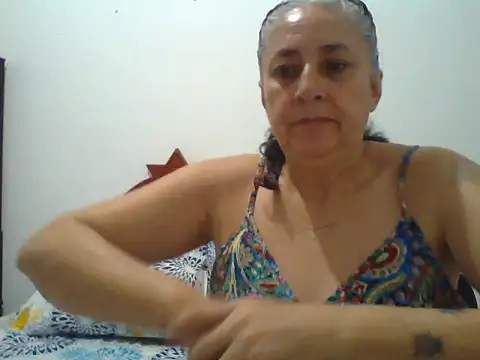 Snapshot of cersey_ chatting on 06/17/26, 05:10 cersey online show from 06/17/26, 05:10