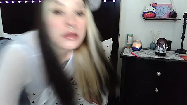 gothbaby3055 online show from 07/11/26, 10:22