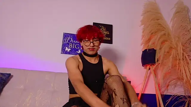 Snapshot of LEE_ROSES chatting on 06/11/26, 12:36 LEE ROSES online show from 06/11/26, 12:36