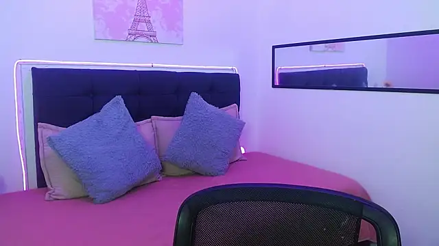 sophia xx3 online show from 06/10/26, 02:45