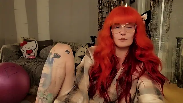 Snapshot of youngmilfBlossom chatting on 06/27/26, 03:55 youngmilfBlossom online show from 06/27/26, 03:55
