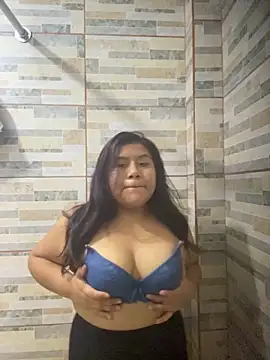 alecamila online show from 06/09/26, 12:22