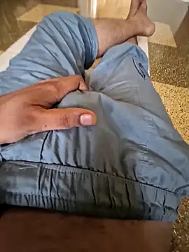 Gujjuboy99 online show from 06/09/26, 11:44