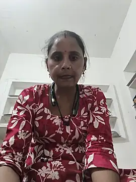 Snapshot of Karishna_hot chatting on 06/10/26, 04:28 Karishna hot online show from 06/10/26, 04:28