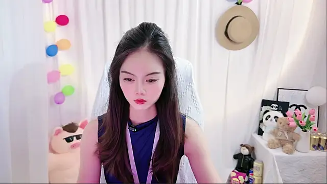 Ella-008 online show from 06/11/26, 05:05