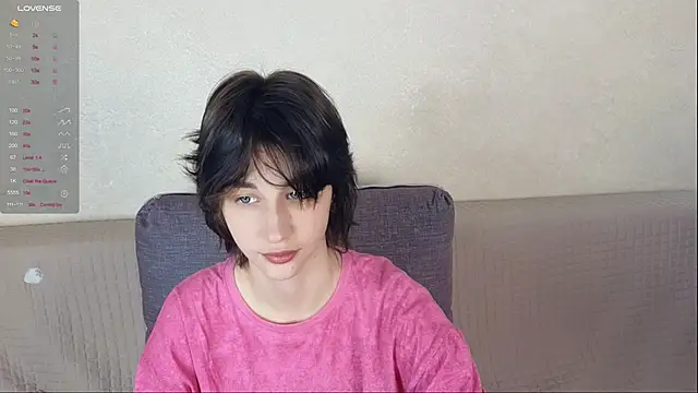 Snapshot of Carolina_Lu chatting on 06/08/26, 03:18 Carolina Lu online show from 06/08/26, 03:18