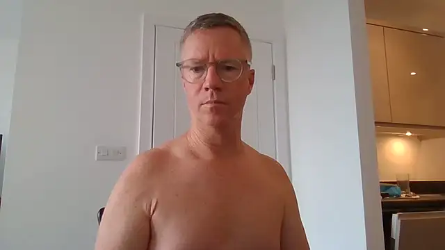 Snapshot of SinfulPulse69 chatting on 06/15/26, 06:10 SinfulPulse69 online show from 06/15/26, 06:10