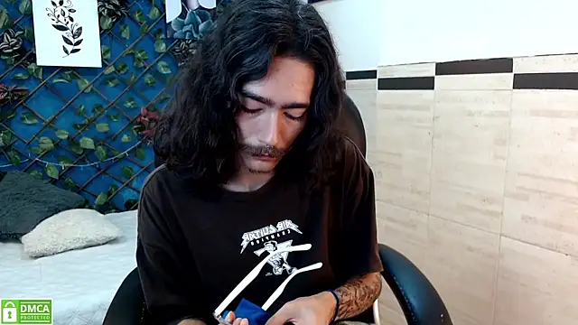 bigcock robert online show from 07/11/26, 04:43
