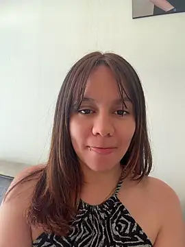 Snapshot of Emma_Jonas chatting on 07/18/26, 07:50 Emma Jonas online show from 07/18/26, 07:50