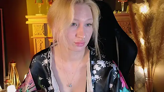 so softy online show from 06/10/26, 08:52