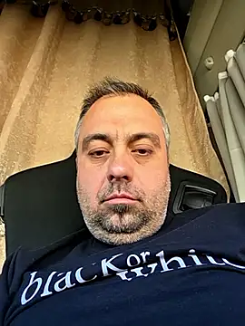 Robertoplayboy online show from 04/24/26, 12:40