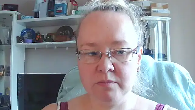 Viola27 online show from 07/15/26, 04:51