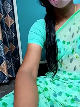 Snapshot of honey-telugu33 chatting on 07/01/26, 04:25 honey-telugu33 online show from 07/01/26, 04:25