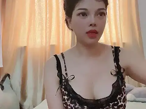 Snapshot of Karen8686 chatting on 06/23/26, 07:39 Karen8686 online show from 06/23/26, 07:39