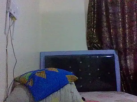 Snapshot of Lovey_daisy15 chatting on 07/20/26, 12:07 Lovey daisy15 online show from 07/20/26, 12:07