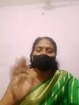 YAMUNA 033 online show from 06/25/26, 07:35
