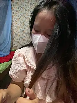 Yin-ri online show from 07/01/26, 03:23