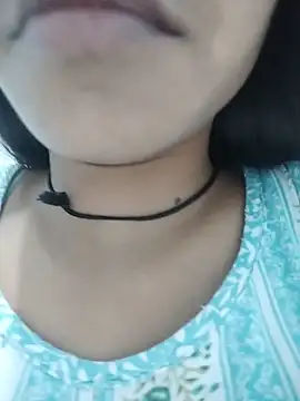 Snapshot of Ruchika__Ruchika__ chatting on 06/12/26, 04:33 Ruchika Ruchika online show from 06/12/26, 04:33