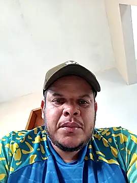 Snapshot of FFelipe000777 chatting on 07/28/26, 03:32 FFelipe000777 online show from 07/28/26, 03:32