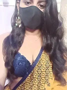 Clara-Lilly online show from 07/20/26, 05:00