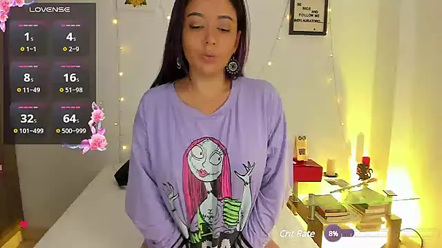 LauraToro  online show from 02/19/25, 05:16