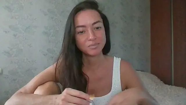 Mia Salamanka online show from 07/16/26, 04:51
