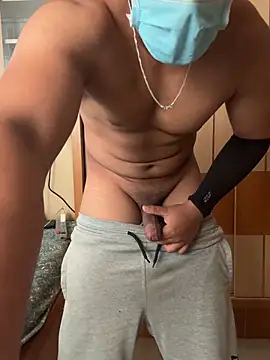 Snapshot of muscularZoro chatting on 06/16/26, 12:19 muscularZoro online show from 06/16/26, 12:19
