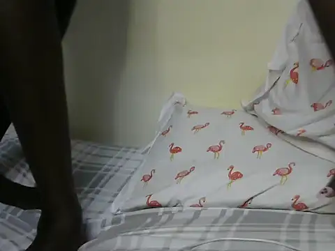 prettygurl- online show from 06/18/26, 10:14