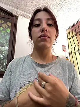 IvyDove online show from 06/23/26, 04:27
