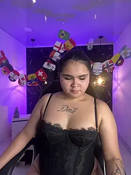 Snapshot of TifanyRoseX chatting on 07/15/26, 06:57 TifanyRoseX online show from 07/15/26, 06:57