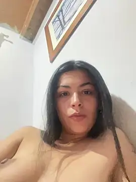 Snapshot of Kylie_Mckenzie chatting on 07/18/26, 10:30 Kylie Mckenzie online show from 07/18/26, 10:30