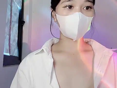 Snapshot of miumiubeauty chatting on 07/24/26, 06:55 miumiubeauty online show from 07/24/26, 06:55