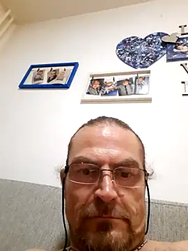 Snapshot of Ridi_69_ chatting on 07/27/26, 02:07 Ridi 69 online show from 07/27/26, 02:07
