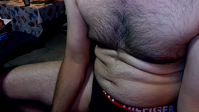 Snapshot of talltannhandsome chatting on 07/02/26, 10:16 talltannhandsome online show from 07/02/26, 10:16