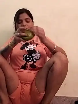 Missridhi online show from 06/24/26, 10:25