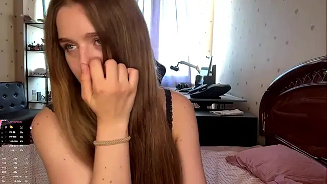 Annaeyes online show from 07/18/26, 07:34