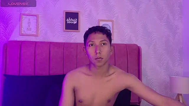 Nico Velvet online show from 06/11/26, 10:08