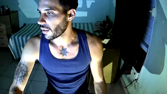 Snapshot of CubanHot27 chatting on 06/24/26, 03:49 CubanHot27 online show from 06/24/26, 03:49