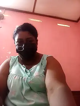 Snapshot of Madusi-11 chatting on 07/08/26, 03:11 Madusi-11 online show from 07/08/26, 03:11