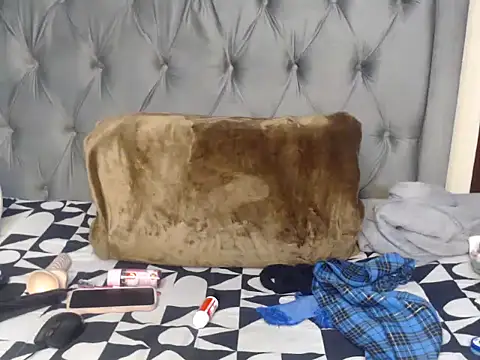 Loyal Alisha online show from 07/11/26, 03:20