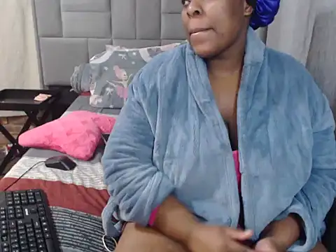 Wifey Amanda online show from 07/07/26, 07:23