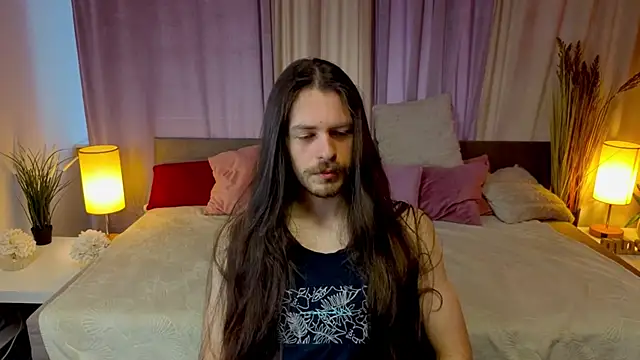 Snapshot of MartinnWolf chatting on 06/17/26, 01:45 MartinnWolf online show from 06/17/26, 01:45