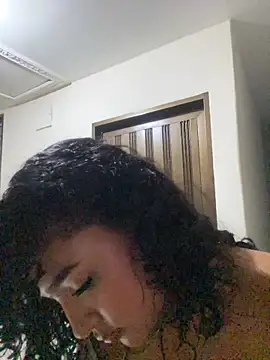 maryale01 online show from 06/11/26, 11:25