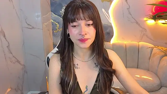 Snapshot of Lily_Tx chatting on 07/05/26, 12:45 Lily Tx online show from 07/05/26, 12:45