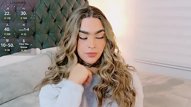 Snapshot of Scarlethvhonparker chatting on 09/22/25, 12:01 Scarlethvhonparker online show from 09/22/25, 12:01