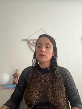 SOPHIA VELMONT online show from 06/12/26, 01:10