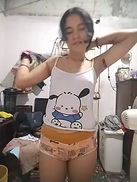 Snapshot of Kittyytinaa chatting on 06/27/26, 03:00 Kittyytinaa online show from 06/27/26, 03:00
